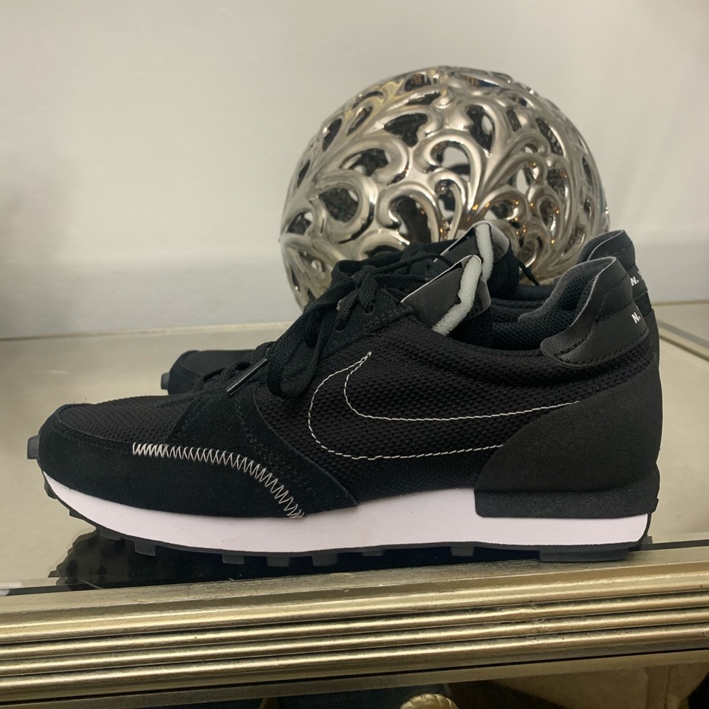 Nike DBreak-Type